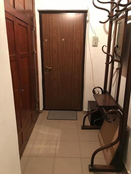 Apartament cu 3 camere decomandat în Doamna Ghica