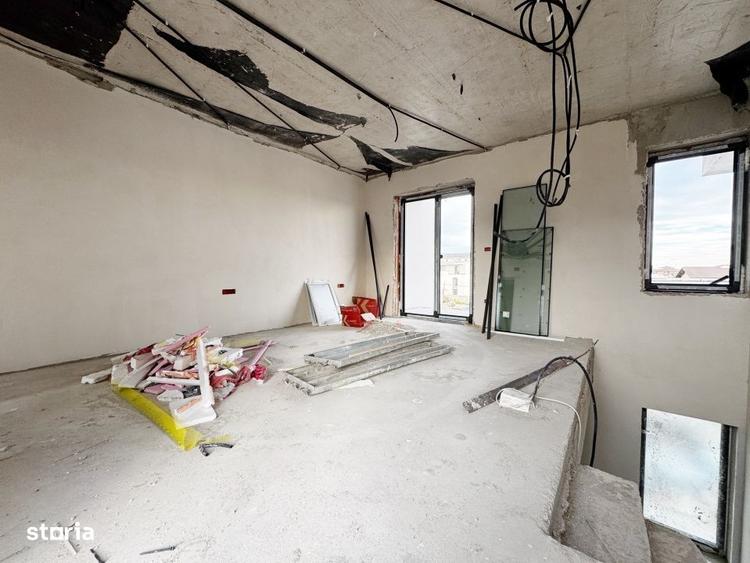 Casă cu 4 camere în Central