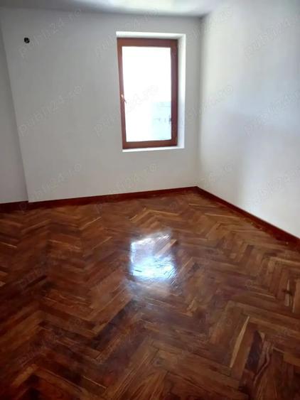 Apartament cu 3 camere decomandat în Dorobanți