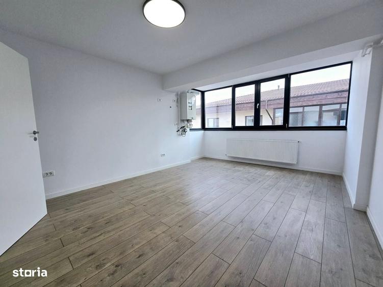 Apartament cu 4 camere decomandat în Dobroești
