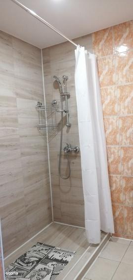 Casă cu 4 camere cu Teren 50 Mp în Podgoria