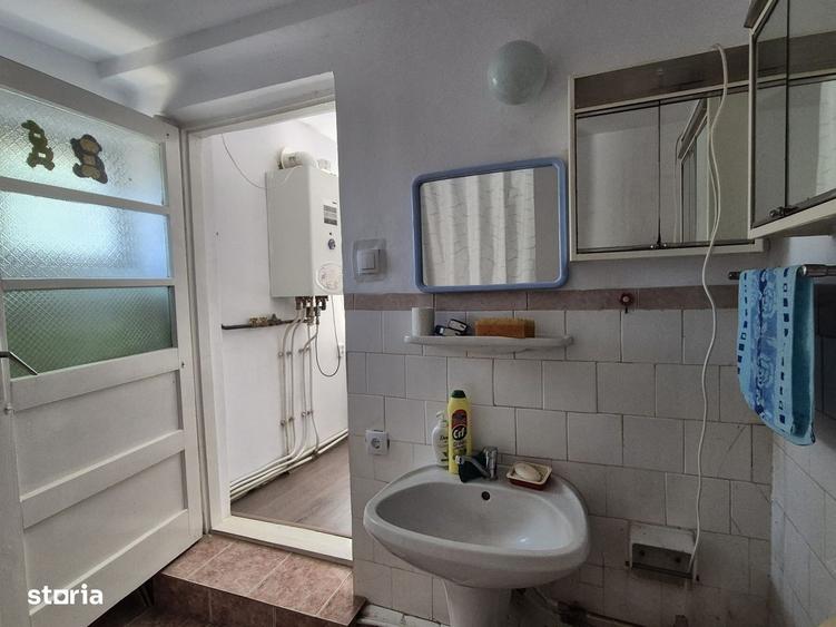 Casă cu 2 camere în Cuza Vodă