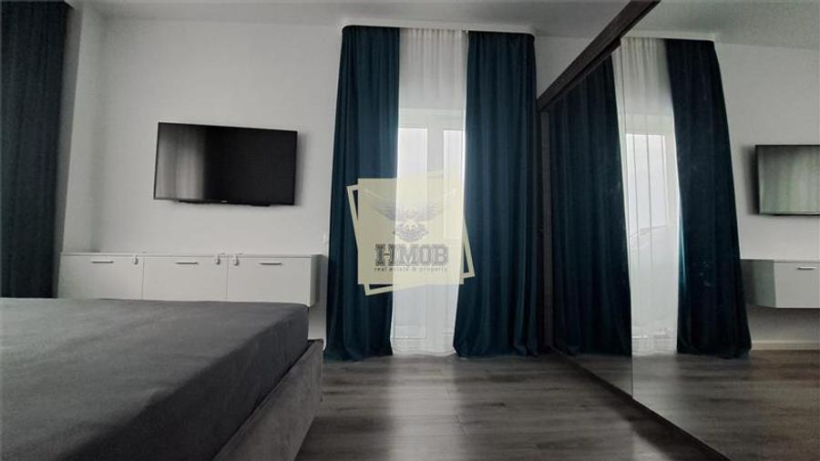 Apartament cu 3 camere decomandat, mobilat în Exterior Sud