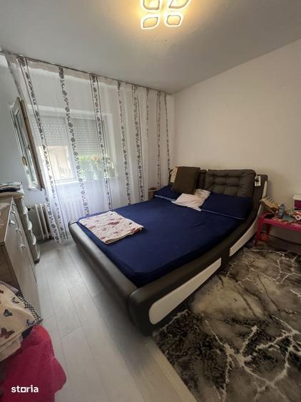 Apartament cu 2 camere decomandat în Sărari