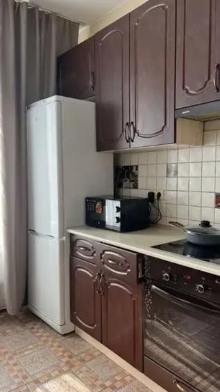 Garsonieră în Baba Novac