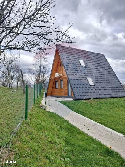 Casă cu 3 camere cu Teren 1256 Mp în Bârsana
