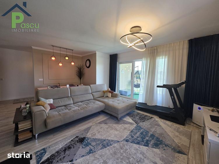 Apartament cu 3 camere decomandat în Băneasa