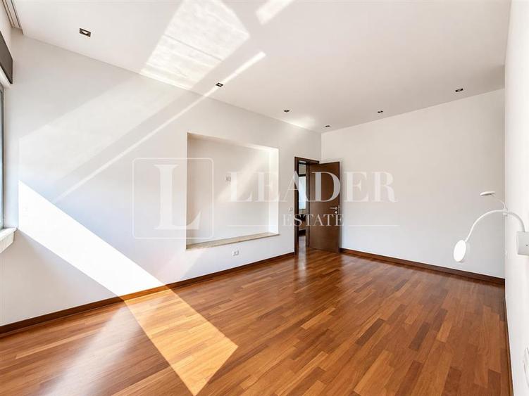 Apartament cu 4 camere decomandat, mobilat în Dorobanți