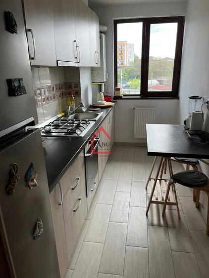 Apartament cu 2 camere decomandat în Filiași