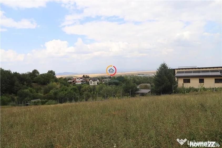 Teren de 1399 mp, în Central
