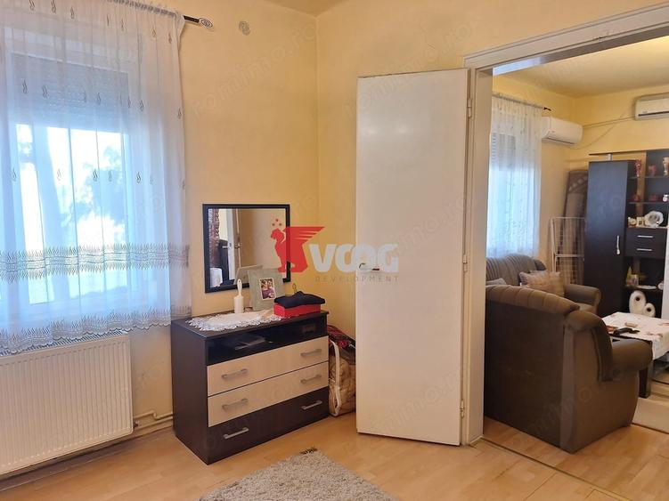 Casă cu 5 camere cu Teren 700 Mp în Fratelia