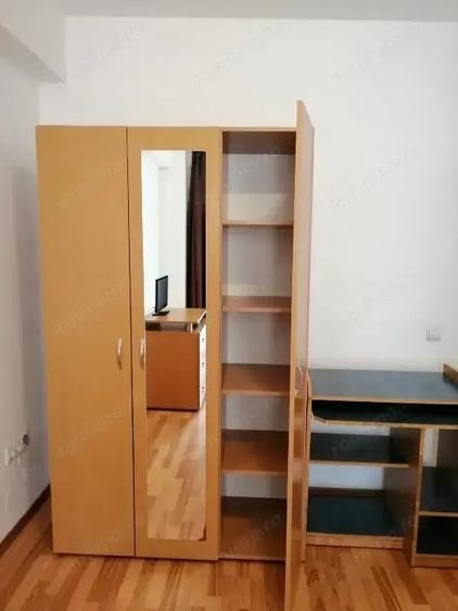 Garsonieră decomandată în Iancului