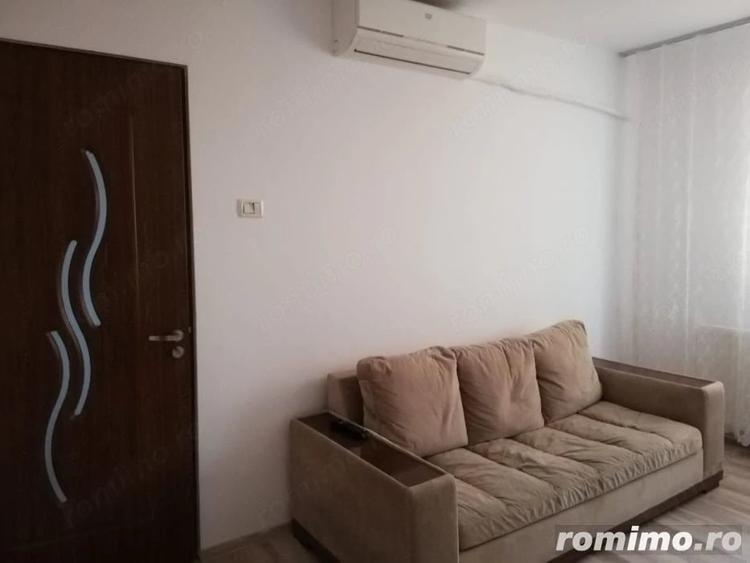 Garsonieră decomandată în Panduri