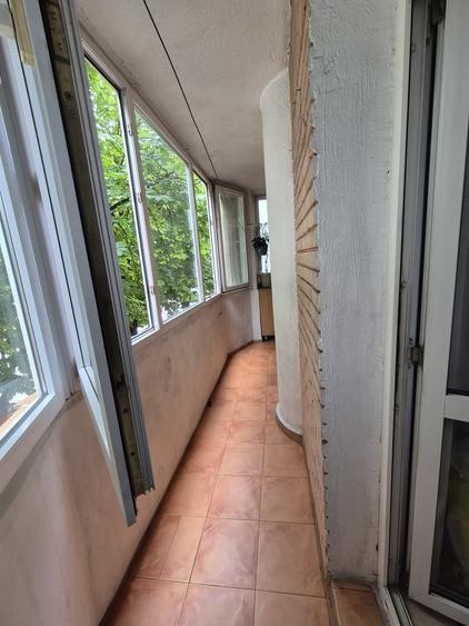 Apartament cu 2 camere decomandat în Iancului