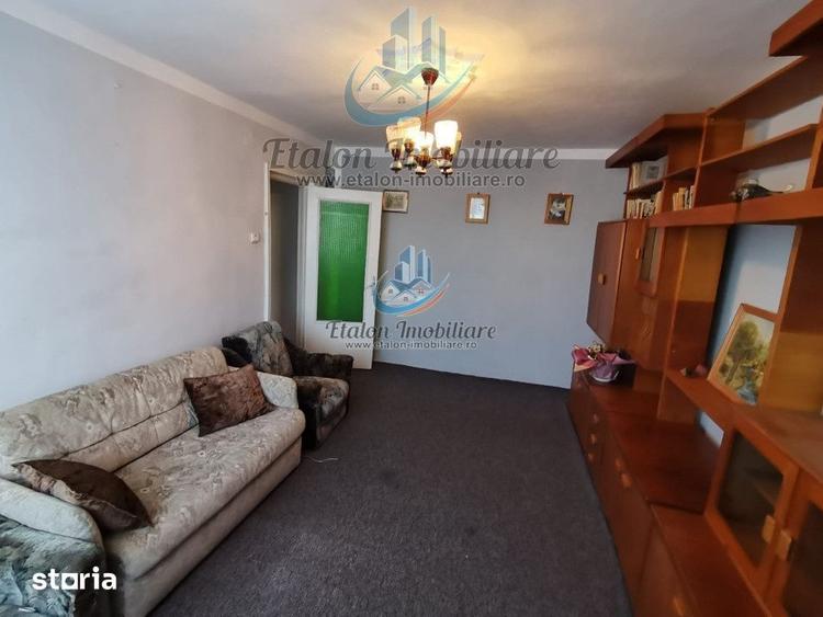 Apartament cu 2 camere decomandat în Mărăței