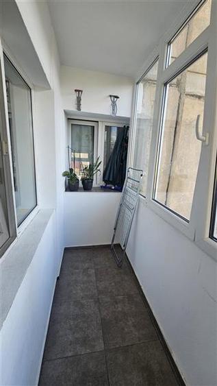 Apartament cu 2 camere semidecomandat, mobilat în Tineretului