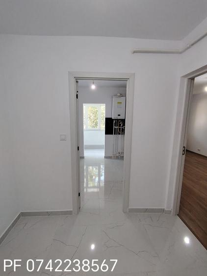 Apartament cu 2 camere decomandat în Nicolina