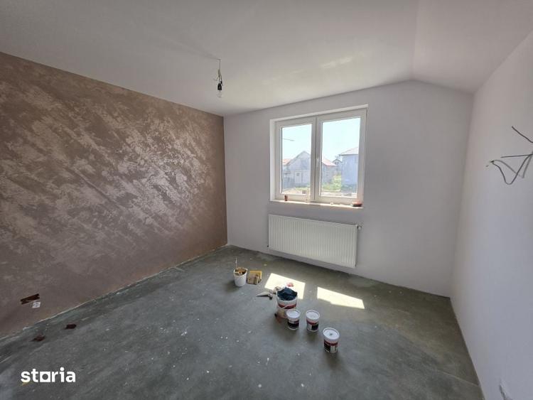 Casă cu 3 camere cu Teren 252 Mp în Valu lui Traian