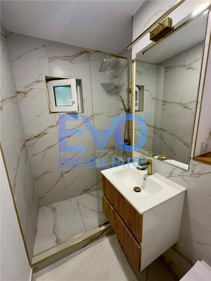 Apartament cu 2 camere decomandat în Păcurari