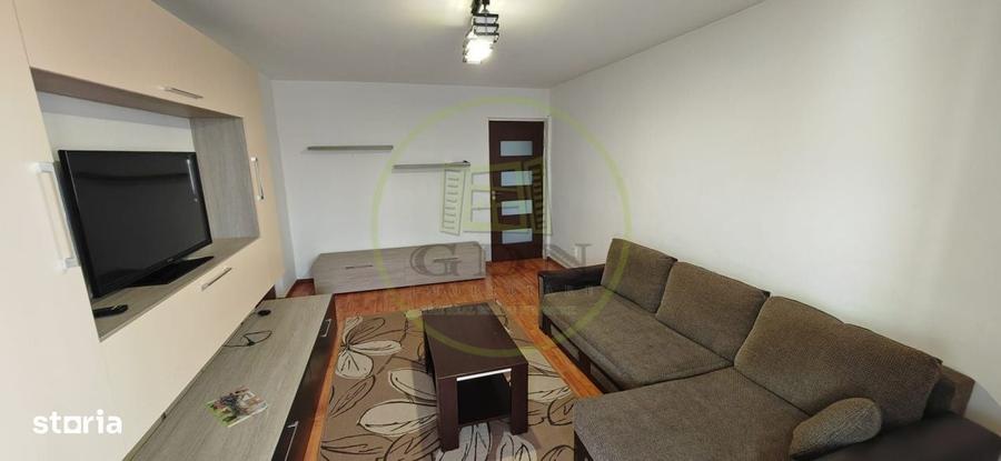 Apartament cu 2 camere semidecomandat în Craiovița Nouă