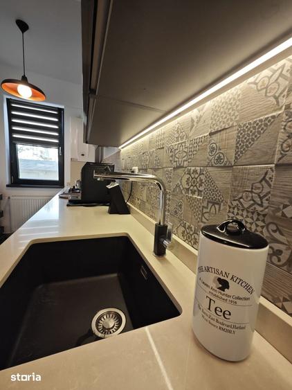 Apartament cu 2 camere decomandat în Apărătorii Patriei