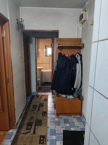 Apartament cu 2 camere decomandat în Puchenii-Moșneni