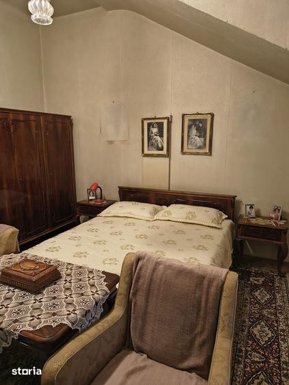 Apartament cu 4 camere în Gruia