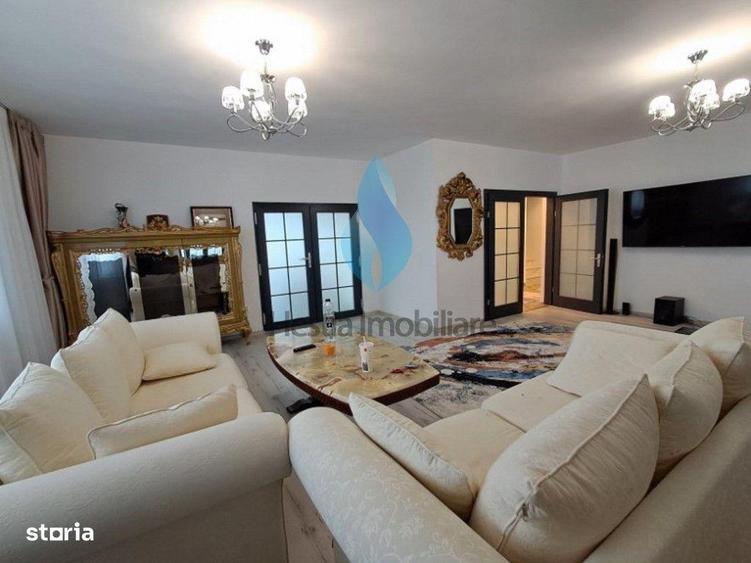 Casă cu 8 camere cu Canalizare în Viticultori