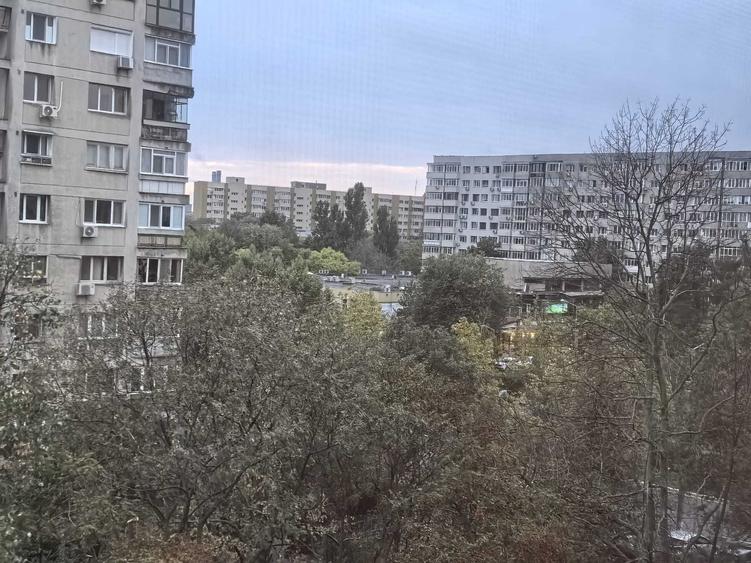 Garsonieră semidecomandată în Titan