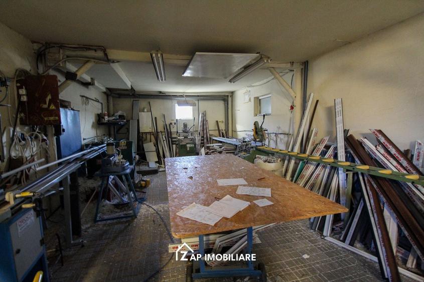 Spațiu industrial, de 250 mp, în Bărdești