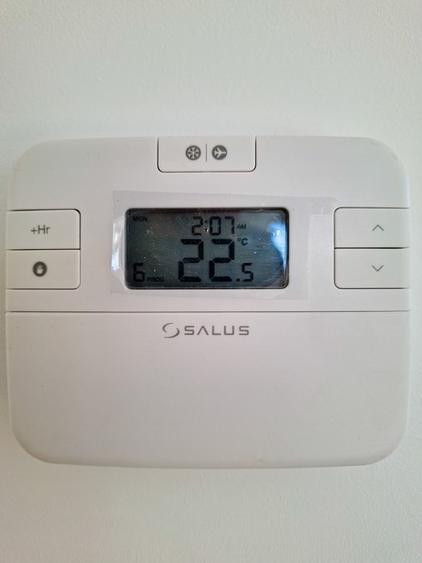 Casă cu 5 camere cu Teren 260 Mp în Militari