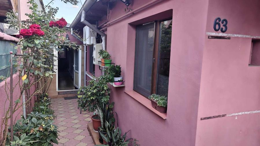 Casă cu 3 camere cu Teren 185 Mp în Coiciu