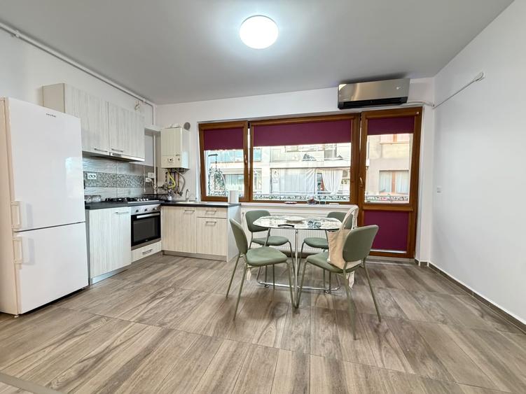 Apartament cu 2 camere semidecomandat, mobilat în Metalurgiei