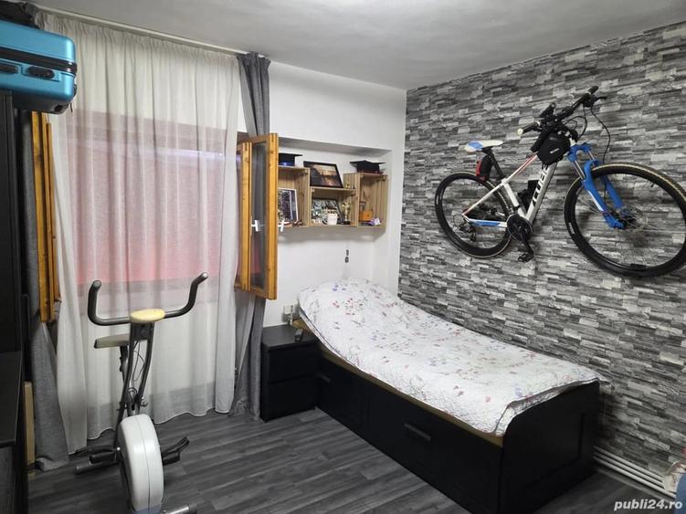 Apartament cu 2 camere nedecomandat în Central