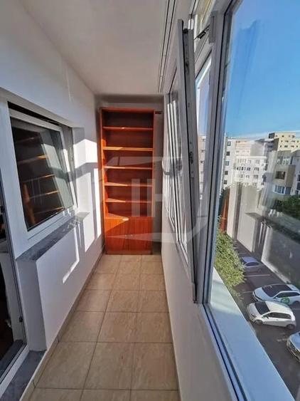 Apartament cu 3 camere decomandat, mobilat în Mărăști