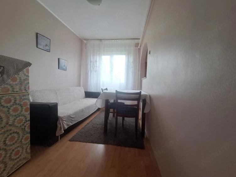 Apartament cu 2 camere semidecomandat în Dacia