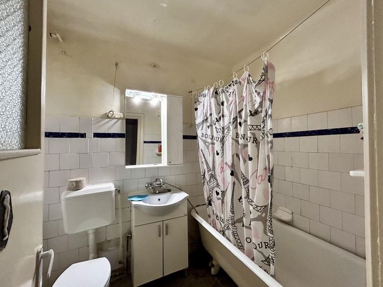 Apartament 2 cam, semidecomandat, Centrala Proprie, Centru, Ploiesti - 8