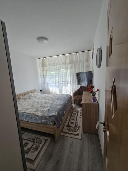 Apartament cu 2 camere semidecomandat în Exterior Vest