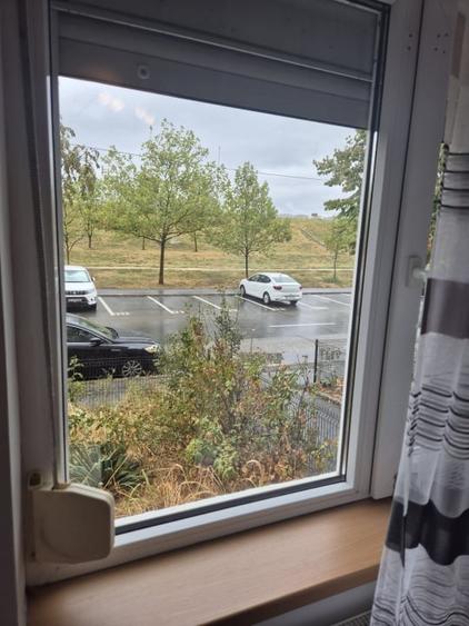 Apartament cu 3 camere decomandat, mobilat în Crângași