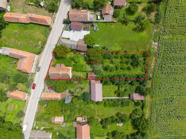 Casă individuală cu 3 camere cu Teren 1646 Mp în Bicfalău