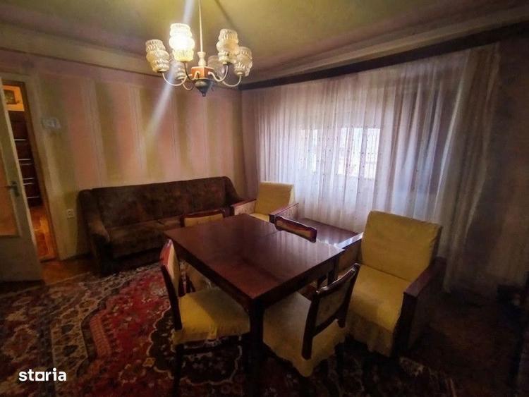 Apartament cu 2 camere semidecomandat, mobilat în Complex Studențesc