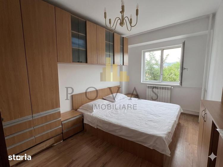 Apartament cu 3 camere semidecomandat în Rahova
