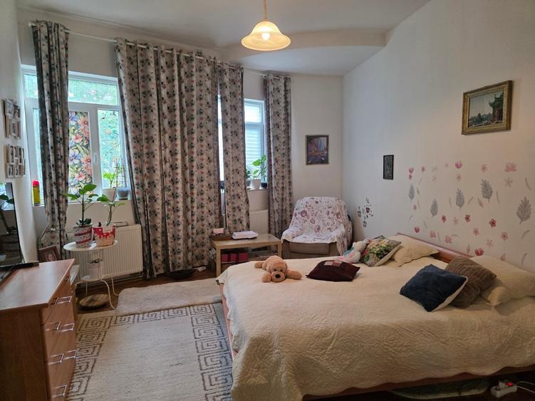 Apartament cu 2 camere semidecomandat, mobilat în Ferdinand