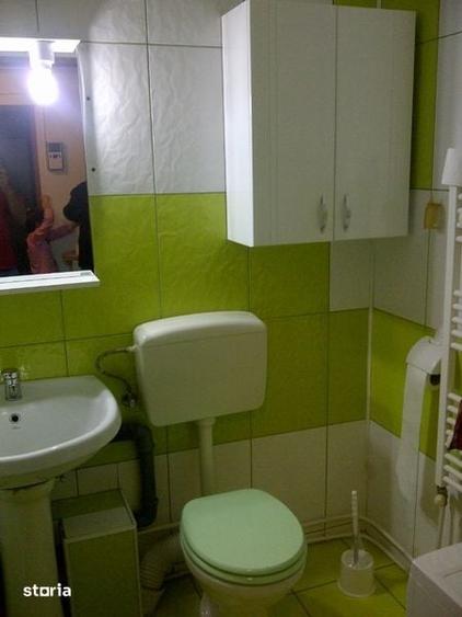 Garsonieră decomandată în Plopilor
