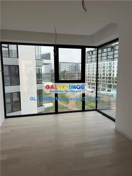 Apartament cu 3 camere decomandat în Floreasca