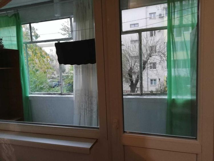 Apartament cu 2 camere semidecomandat în Spitalul Județean