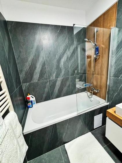 Apartament modern Tractoru, Mall Coresi - 11