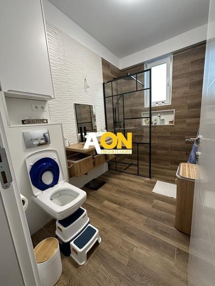 Apartament cu 3 camere decomandat în Ampoi 3
