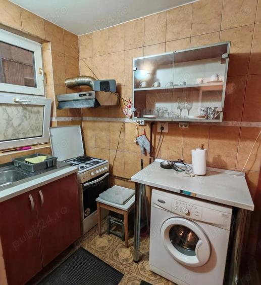 Apartament cu 2 camere semidecomandat în Sala Palatului