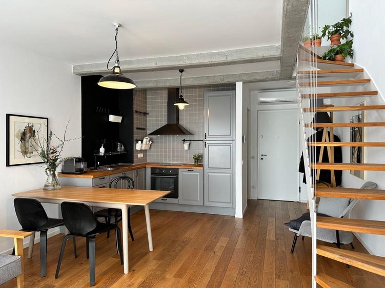 Apartament cu 2 camere decomandat, mobilat în Eminescu